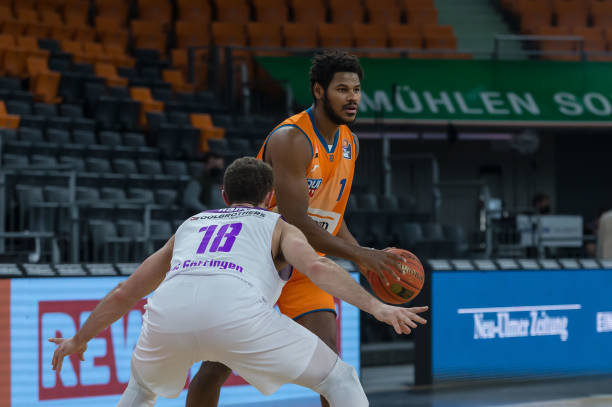 候选人中做 候选人中做