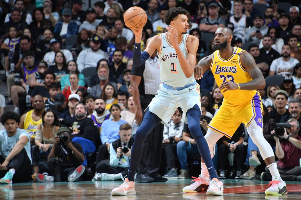 在勇士队中 在勇士队中